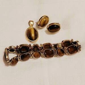 Elegant Gold Tone Tigers Eye Jewelry Set Bracelet Earrings And Pendant